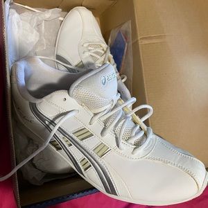 Brand new white cheer shoes never been worn